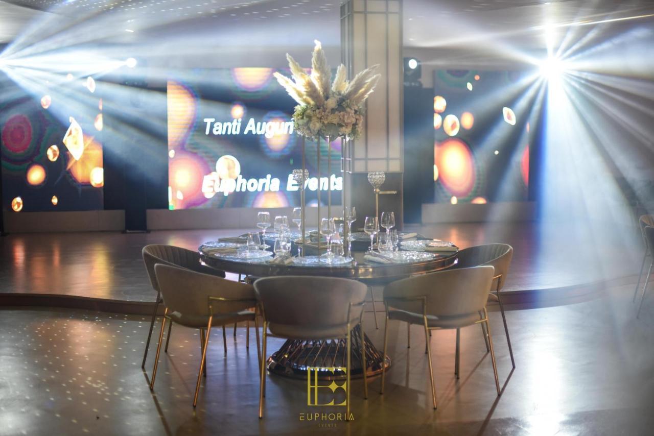 Hotel Masaniello Luxury Casoria Luaran gambar