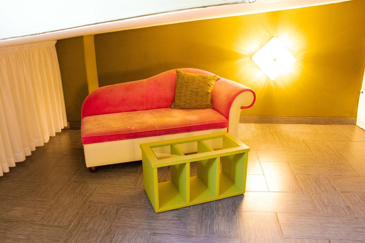 Hotel Masaniello Luxury Casoria Luaran gambar