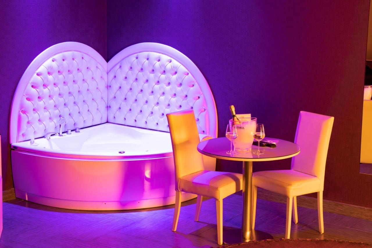 Hotel Masaniello Luxury Casoria Luaran gambar