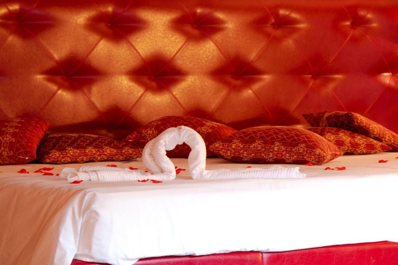 Hotel Masaniello Luxury Casoria Luaran gambar