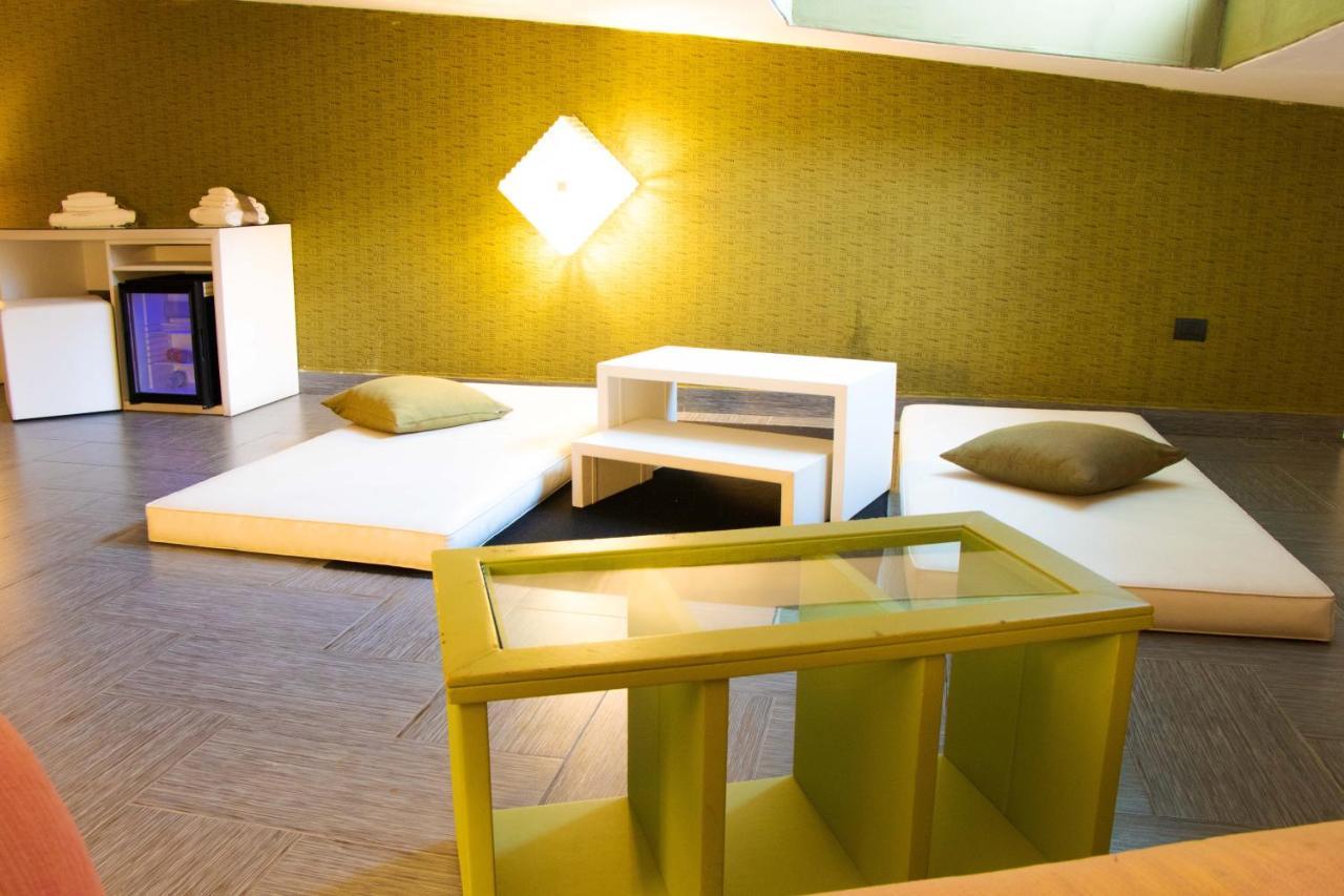 Hotel Masaniello Luxury Casoria Luaran gambar