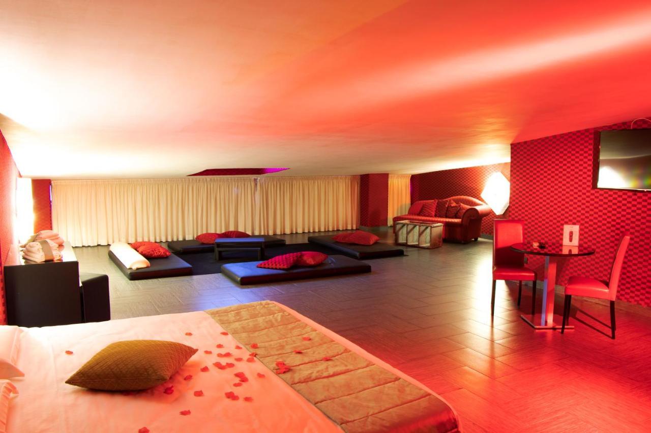 Hotel Masaniello Luxury Casoria Luaran gambar