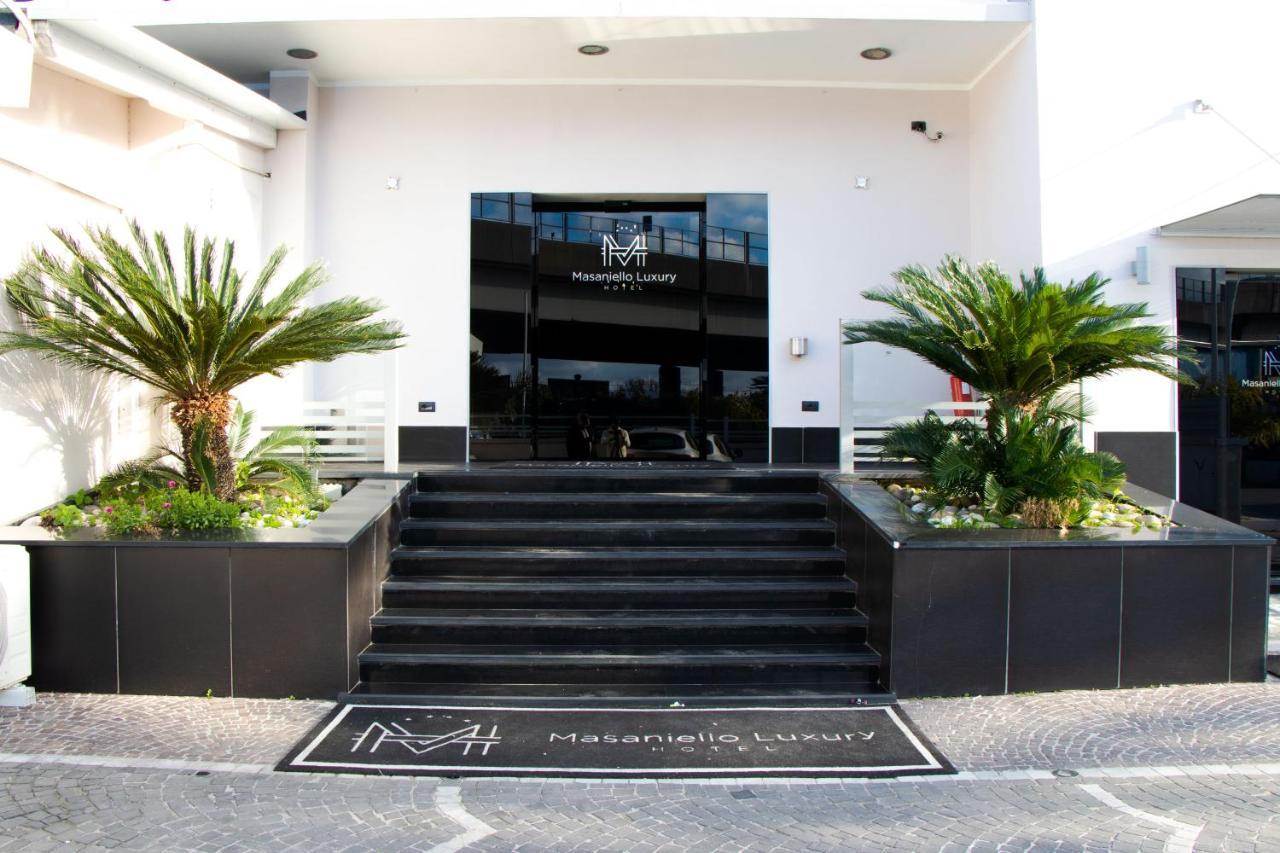 Hotel Masaniello Luxury Casoria Luaran gambar